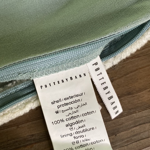 Pottery Barn Winter Wonderland Snow Streetcar Sleigh Crewel Lumbar Pillow Cover - Picture 12 of 16